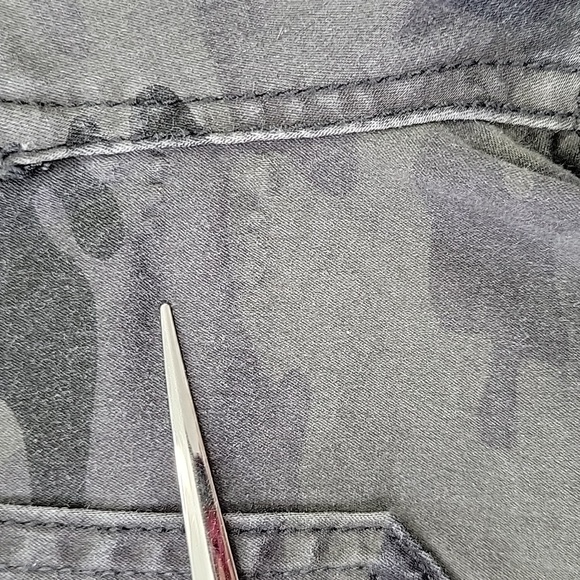 Mossimo Denim Gray Camo High Rise Jegging SZ 2 - Picture 11 of 15